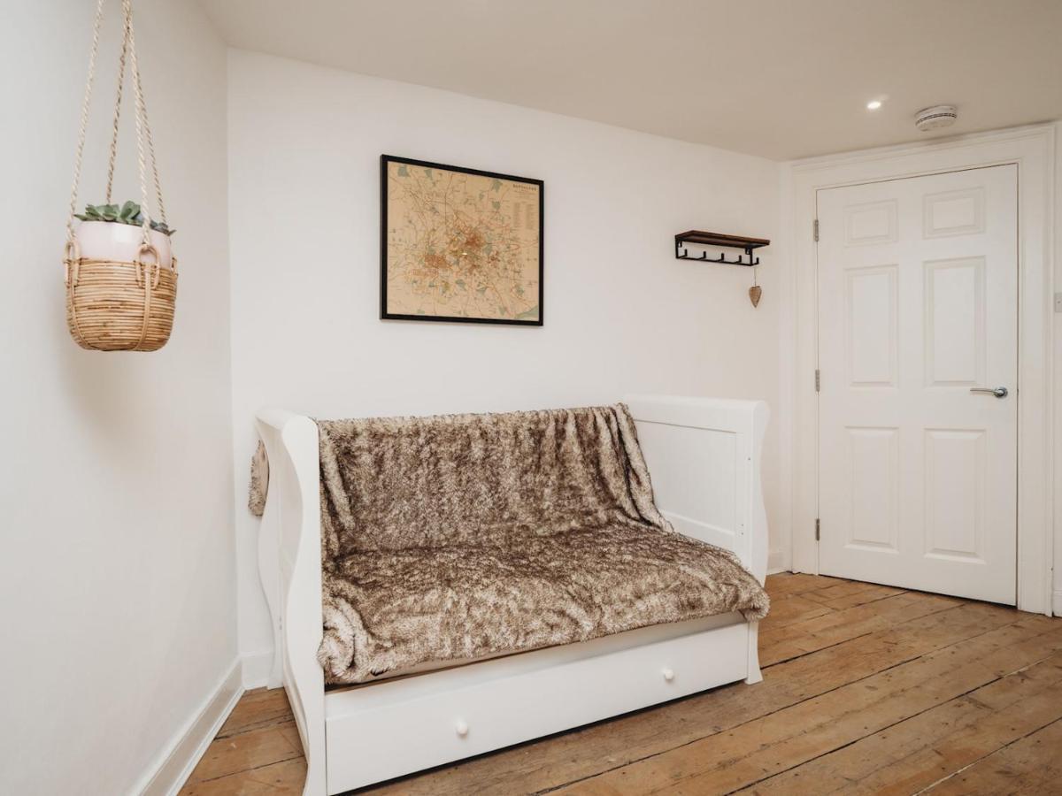 Pass The Keys Stylish 2 Bed Eco Flat In The Heart Of Bath Apartment Luaran gambar