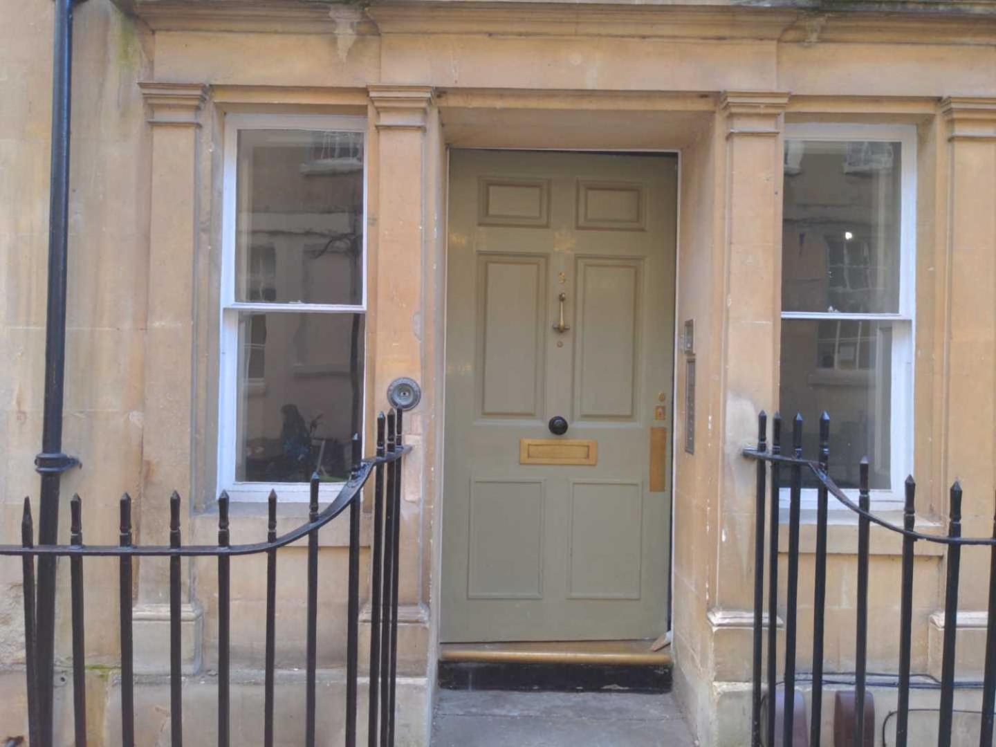 Pass The Keys Stylish 2 Bed Eco Flat In The Heart Of Bath Apartment Luaran gambar